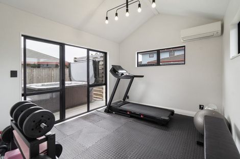 Photo of property in 12 Jefferson Crescent, Milson, Palmerston North, 4414