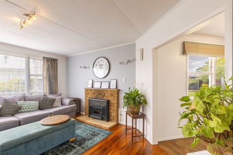 Photo of property in 2 Wilder Street, Waipukurau, 4200