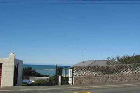 Photo of property in 21 Wharfe Street, South Hill, Oamaru, 9400