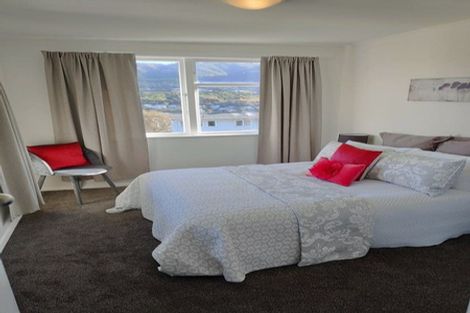 Photo of property in 29 Roberts Street, Tawa, Wellington, 5028