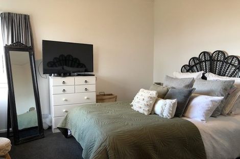 Photo of property in 1 Mcneil Street, Balclutha, 9230