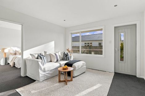 Photo of property in 1/52 North Avon Road, Richmond, Christchurch, 8013