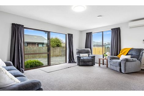 Photo of property in 2/28 Neill Street, Hornby, Christchurch, 8042