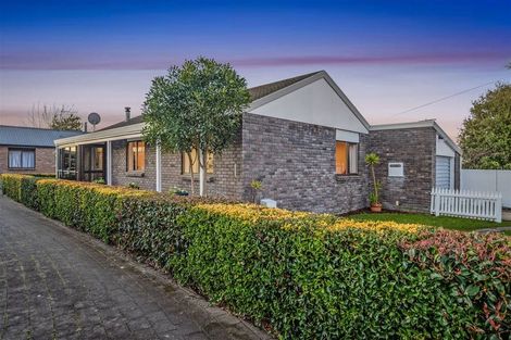 Photo of property in 65a Vardon Road, St Andrews, Hamilton, 3200