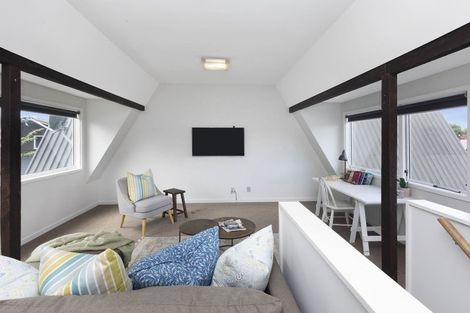 Photo of property in 1 Hanover Place, Ilam, Christchurch, 8041