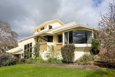 Photo of property in 1 Maple Crescent, Whalers Gate, New Plymouth, 4310