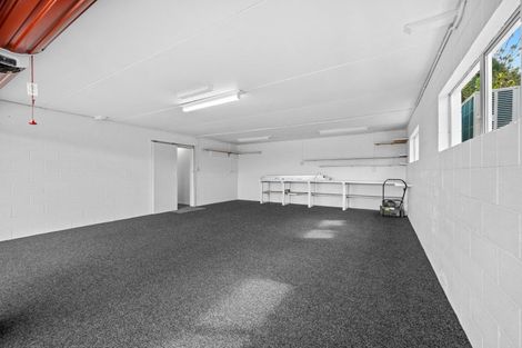 Photo of property in 18 Seaview Road, Ruakaka, 0116