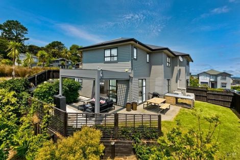 Photo of property in 88 Mackay Drive, Greenhithe, Auckland, 0632
