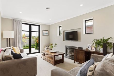 Photo of property in 11 Penhelig Place, Burnside, Christchurch, 8053
