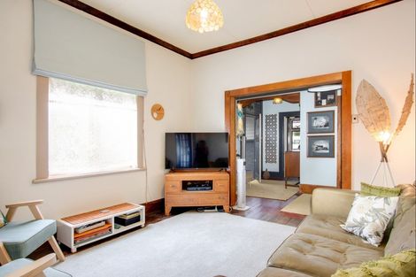 Photo of property in 32 Carnell Street, Napier South, Napier, 4110