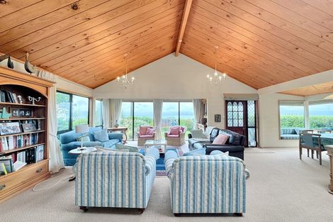 Photo of property in 123 Marine Parade, Eastbourne, Lower Hutt, 5013