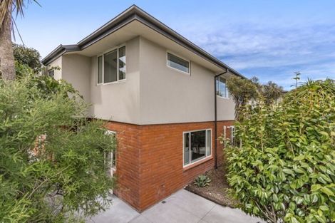 Photo of property in 21 Cadogan Street, Sydenham, Christchurch, 8023