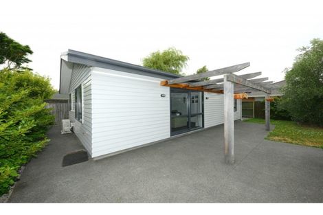Photo of property in 108 Hills Road, Edgeware, Christchurch, 8013
