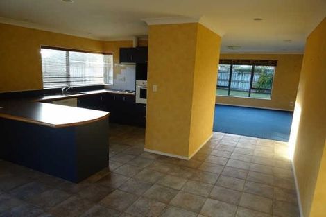 Photo of property in 22 Diomede Glade, Flagstaff, Hamilton, 3210