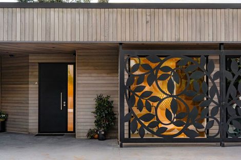 Photo of property in 218a Lake Road, Hauraki, Auckland, 0622