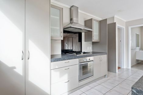 Photo of property in 88 Tukapa Street, Westown, New Plymouth, 4310