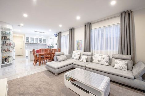 Photo of property in 2 Hermes Road, Flat Bush, Auckland, 2019