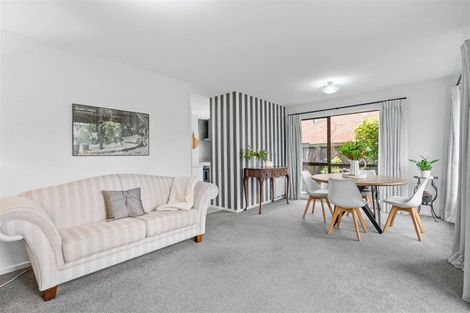 Photo of property in 4/27 Darvel Street, Riccarton, Christchurch, 8011