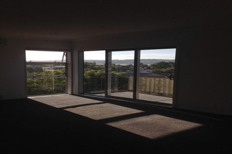 Photo of property in 1/32 Taylor Road, Mangere Bridge, Auckland, 2022