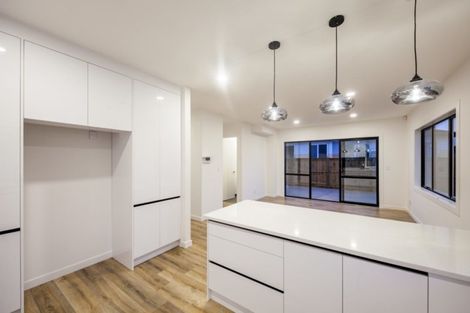 Photo of property in 4 Ahorangi Road, Silverdale, 0932