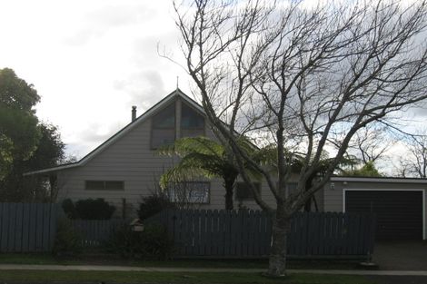 Photo of property in 28 Amanda Avenue, Dinsdale, Hamilton, 3204