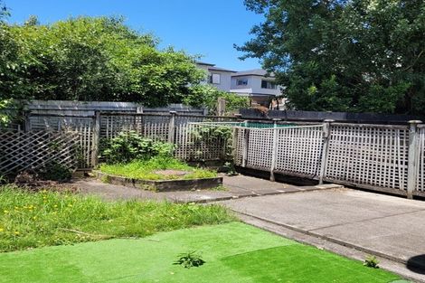 Photo of property in 7 Neta Grove, Henderson, Auckland, 0612