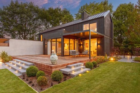 Photo of property in 26 Waiwetu Street, Fendalton, Christchurch, 8052