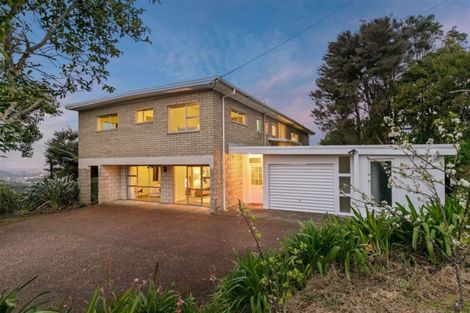 Photo of property in 1144 Scenic Drive North, Swanson, Auckland, 0816