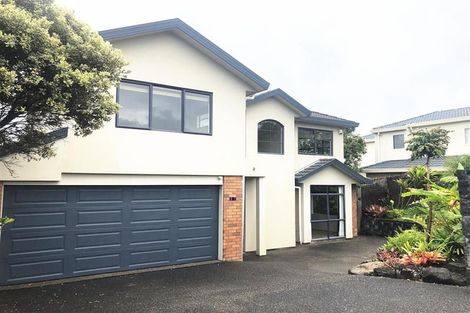 Photo of property in 17 Medallion Drive, Oteha, Auckland, 0632