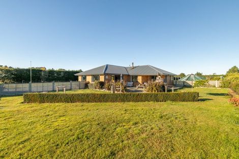 Photo of property in 2233 South Eyre Road, Eyrewell, Rangiora, 7476