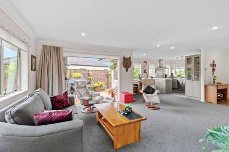 Photo of property in 16a Cresta Drive, Katikati, 3129