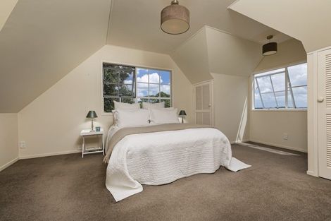 Photo of property in 94 Kennedy Road, Dairy Flat, Albany, 0792