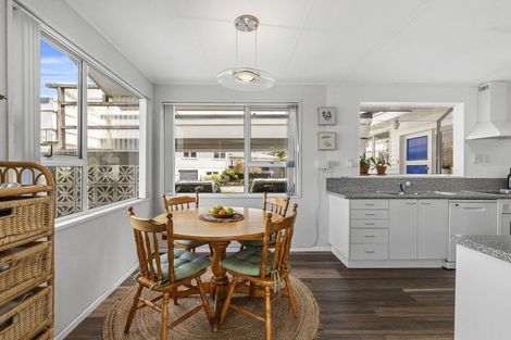 Photo of property in 3 Kimball Place, Johnsonville, Wellington, 6037