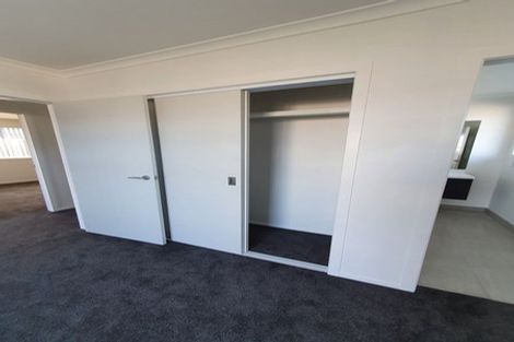 Photo of property in 34 Karearea Avenue, Kenepuru, Porirua, 5022