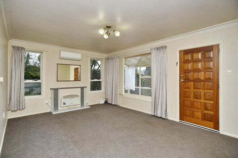 Photo of property in 2/38 Dee Street, St Albans, Christchurch, 8014