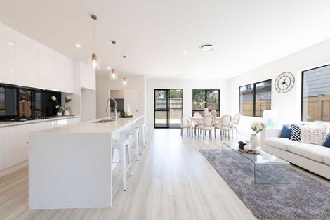 Photo of property in 53 Donegal Drive, Flat Bush, Auckland, 2019