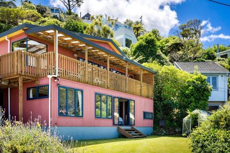 Photo of property in 13a Ferry Road, Days Bay, Lower Hutt, 5013