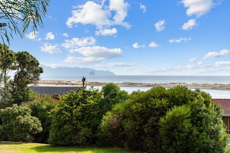 Photo of property in 42 Cheviot Street, Mangawhai Heads, Mangawhai, 0505