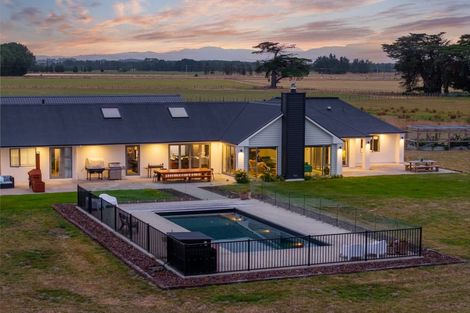 Photo of property in 20 Britton Avenue, Morison Bush, Greytown, 5794