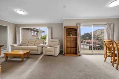 Photo of property in 2 Ancrum Street, Roxburgh, 9500