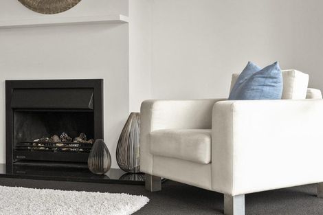 Photo of property in 11 The Close, Greenhithe, Auckland, 0632