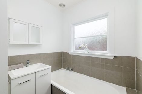 Photo of property in 74 Rowan Avenue, Aranui, Christchurch, 8061