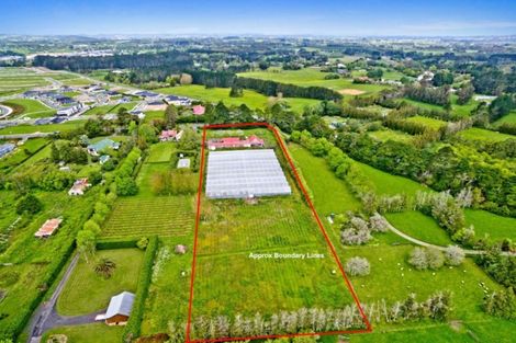 Photo of property in 108 Station Road, Kumeu, 0891