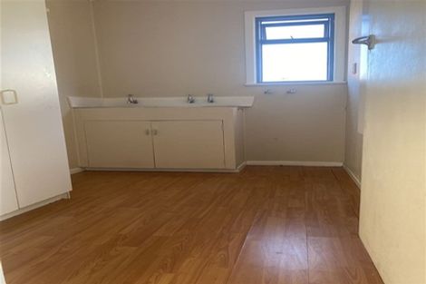 Photo of property in 30 Fernaig Street, Papakura, 2110