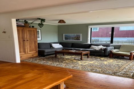 Photo of property in 131 Maunsell Road, Port Waikato, Tuakau, 2695