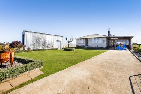 Photo of property in 325 Matangara Road, Hawera, 4672