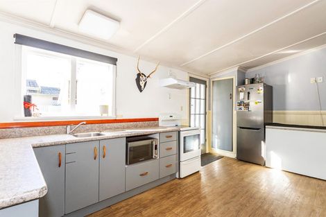 Photo of property in 1 Argyll Street, Fairlie, 7925