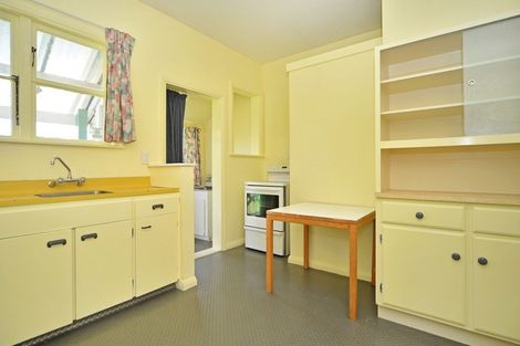 Photo of property in 46 Brandon Street, Featherston, 5710