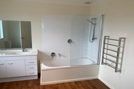 Photo of property in 25 Hancock Grove, Mangawhai, 0573