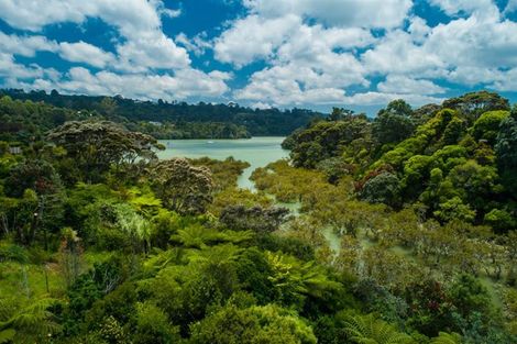 Photo of property in 10 Oratau Place, Greenhithe, Auckland, 0632